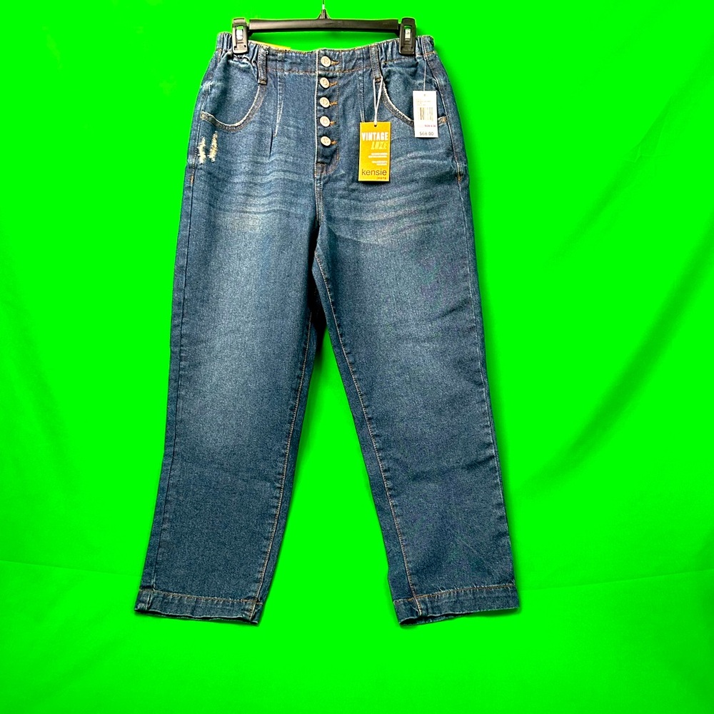 NWT Kenzie Wide Leg Gathered Waist Distressed Stone Washed Jeans. Buttoned Front
